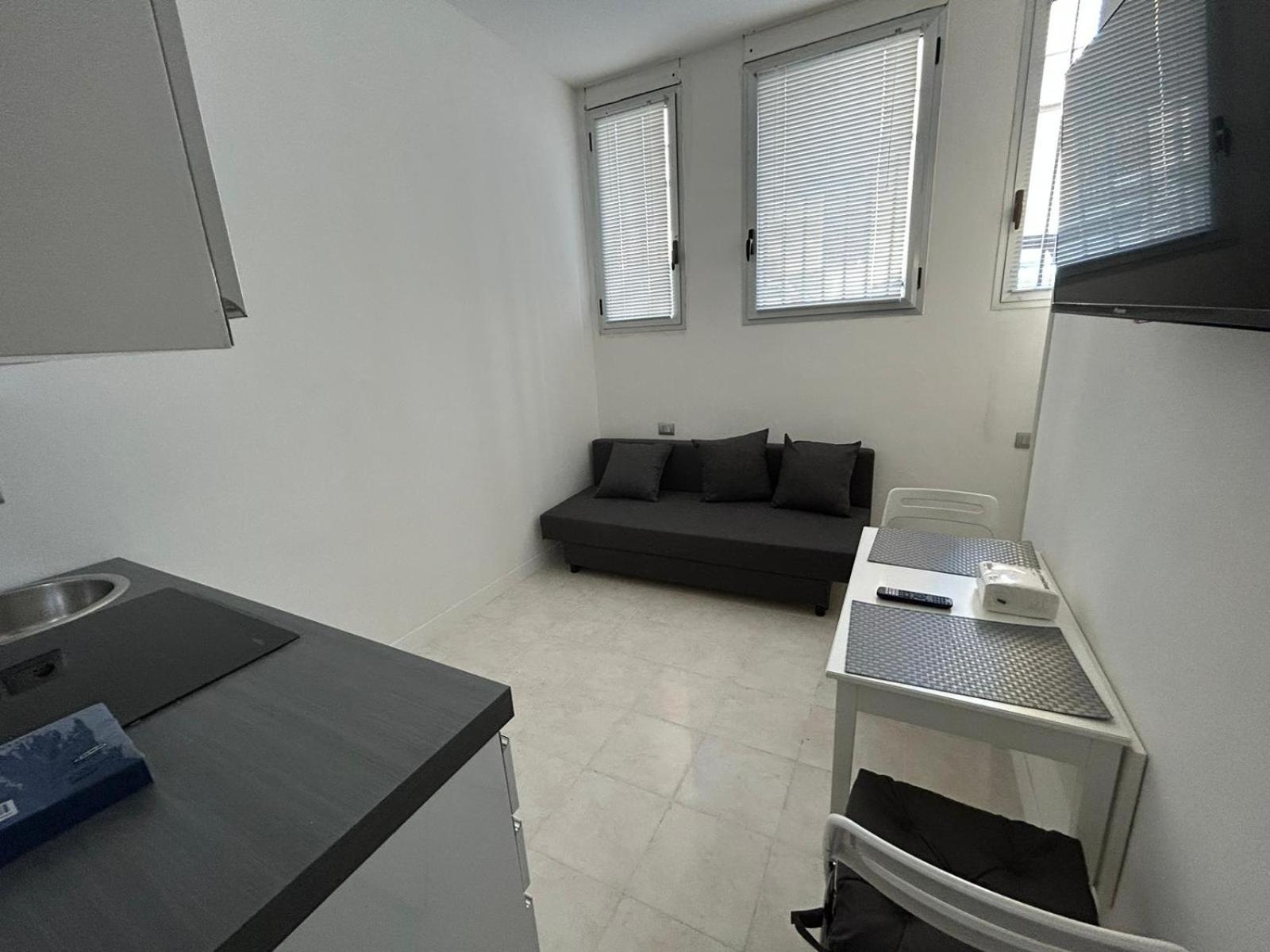 Elegant Studio Milano Exterior foto